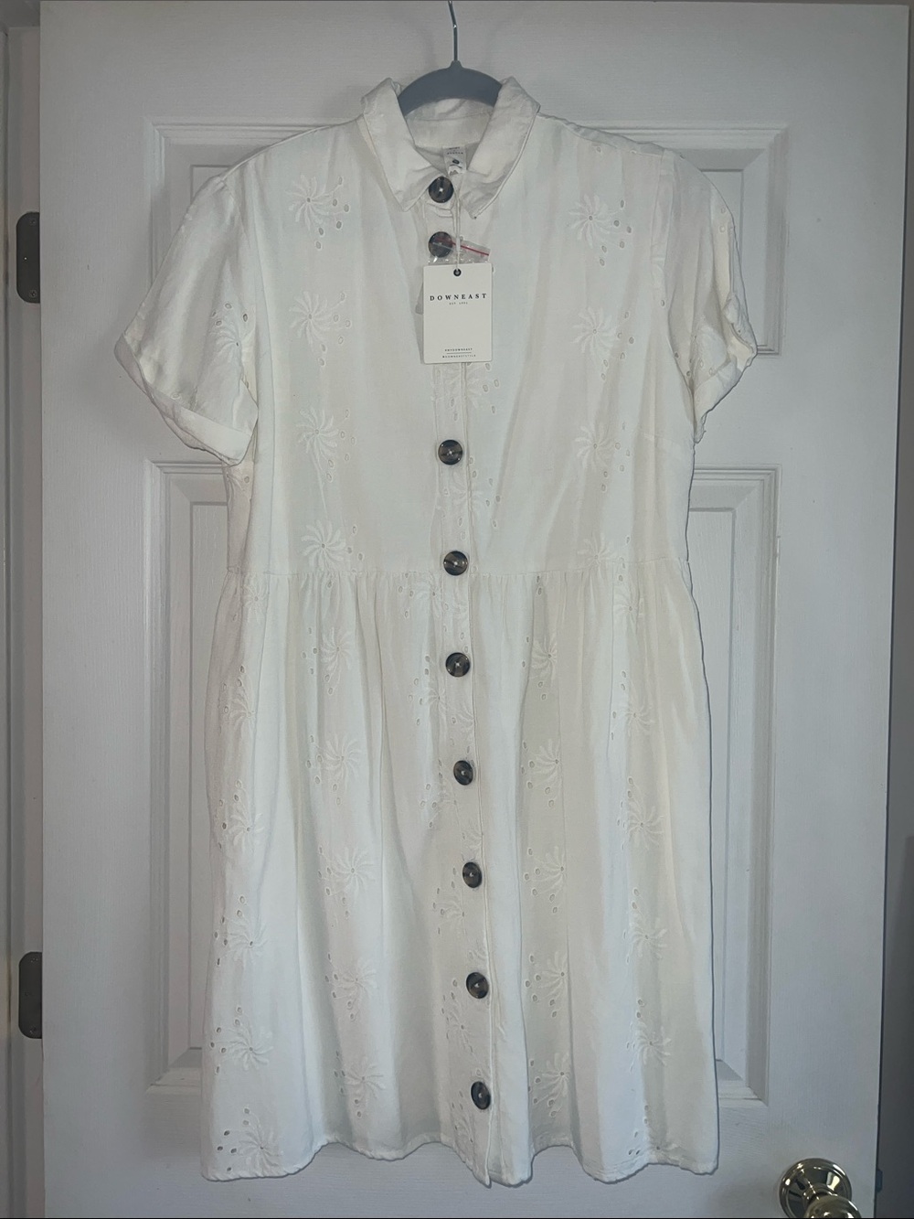 DownEast White Eyelet Button-Front Short Sleeve Dress